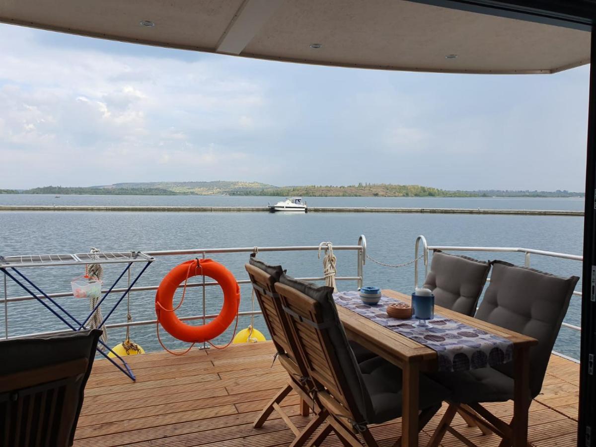 Hausboote Marina Braunsbedra Villa Kültér fotó