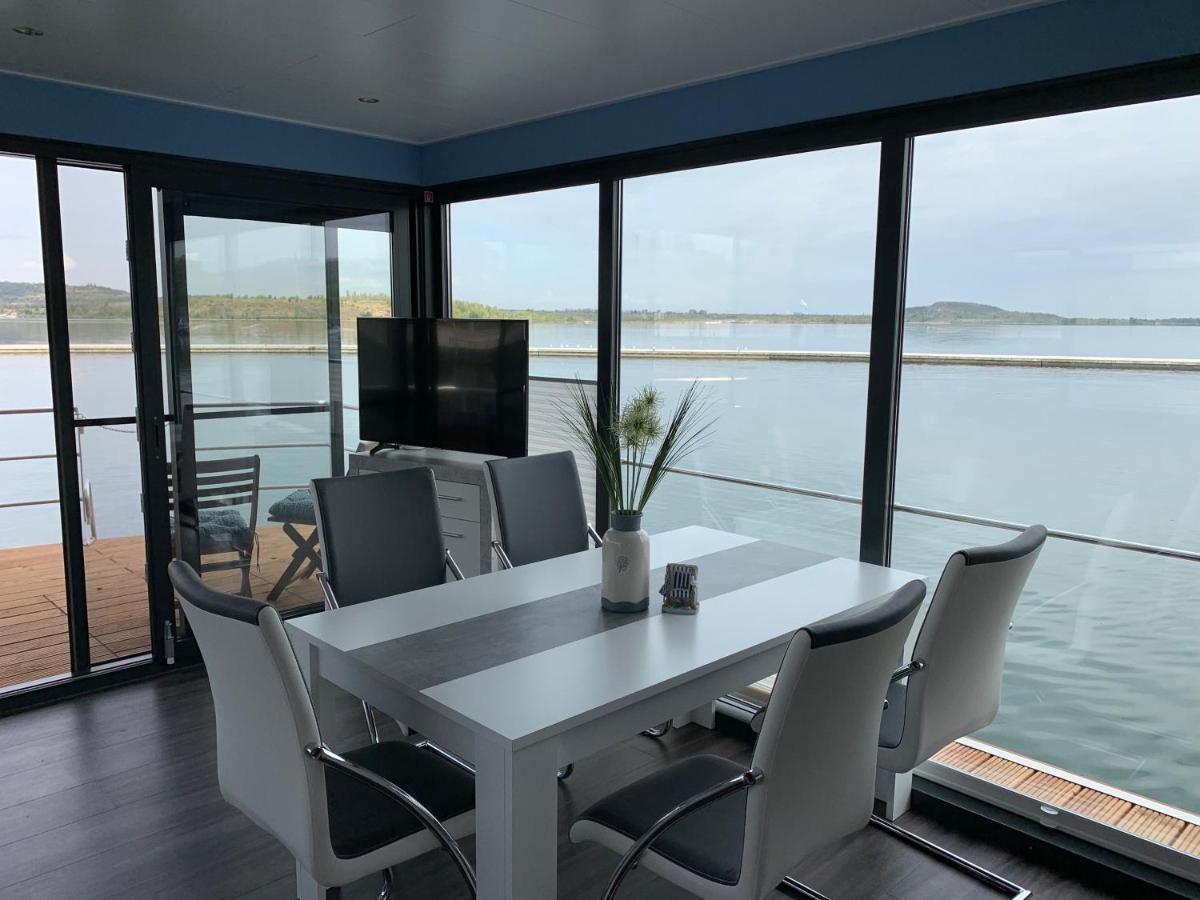 Hausboote Marina Braunsbedra Villa Kültér fotó
