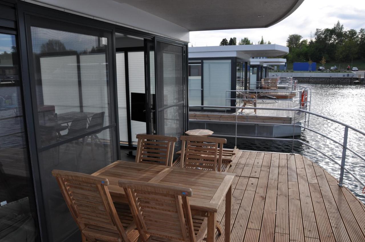 Hausboote Marina Braunsbedra Villa Kültér fotó