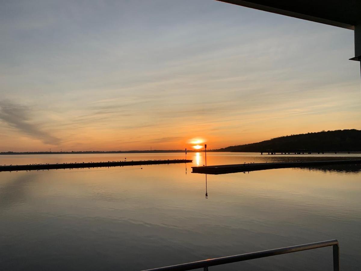Hausboote Marina Braunsbedra Villa Kültér fotó