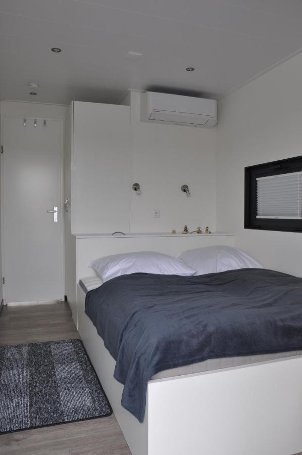 Hausboote Marina Braunsbedra Villa Kültér fotó