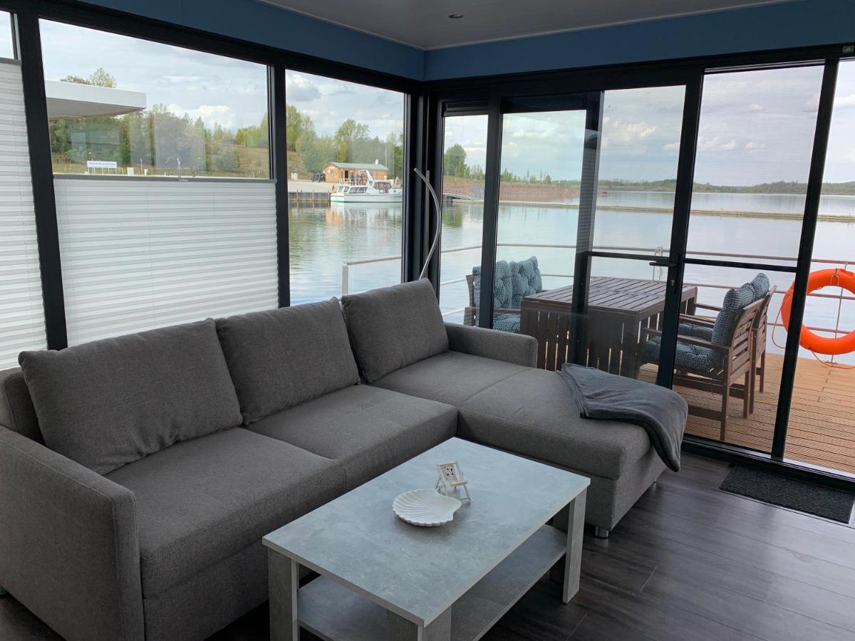 Hausboote Marina Braunsbedra Villa Kültér fotó